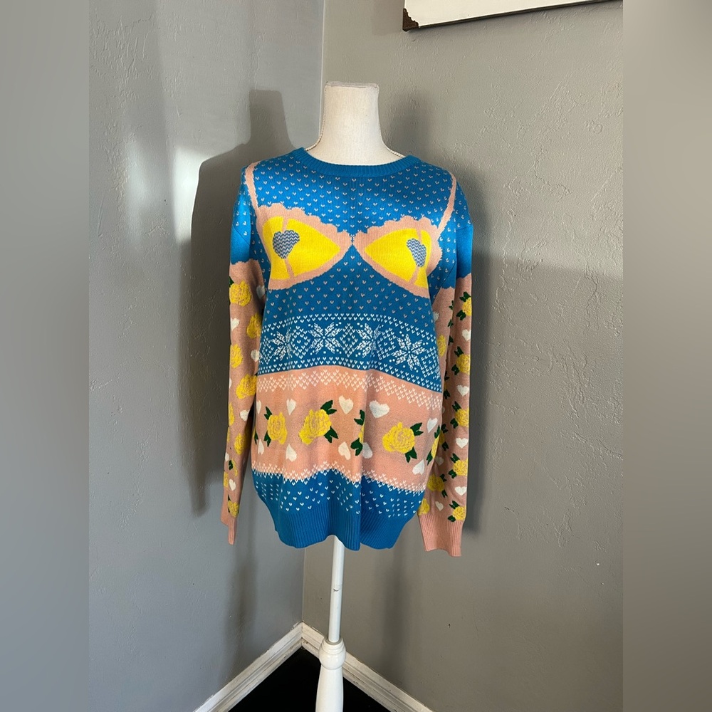 Ulu Women's Sweater in Blue, Pink, and Yellow. Size L